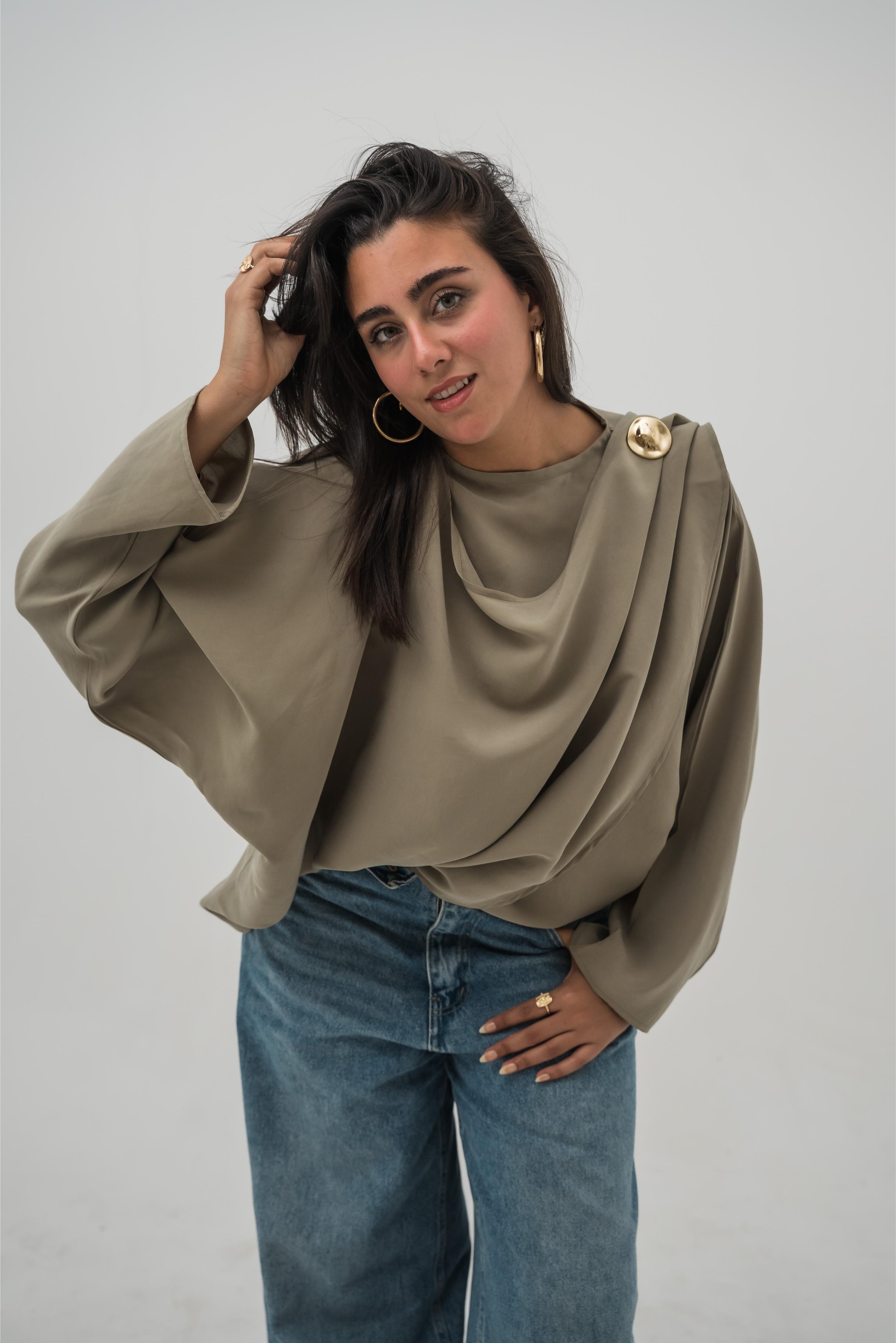 The Flowy Top